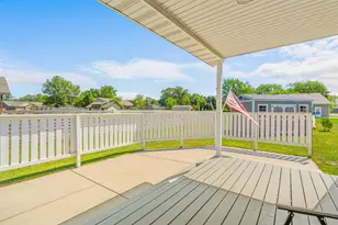 179 S Meadow Ln, Wheatfield, IN 46392 - Photo 6