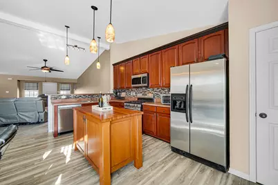 2799 W 84th Lane, Merrillville, IN 46410 - Photo 10