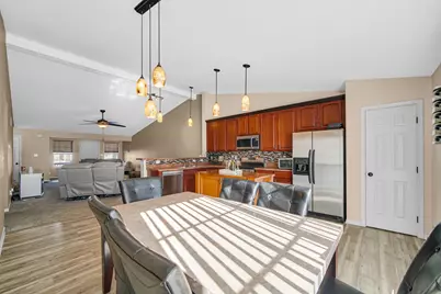 2799 W 84th Lane, Merrillville, IN 46410 - Photo 8