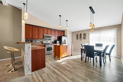 2799 W 84th Lane, Merrillville, IN 46410 - Photo 6