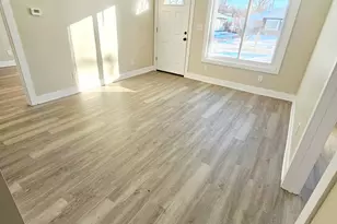 1563 177th Pl, Hammond, IN 46324 - Photo 2