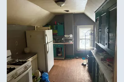 241 S Porter Street, Michigan City, IN 46360 - Photo 8