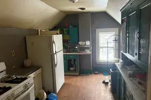 241 S Porter St, Michigan City, IN 46360 - Photo 8