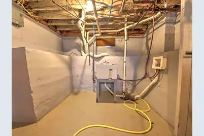 1714 Indiana Avenue, La Porte, IN 46350 - Photo 32