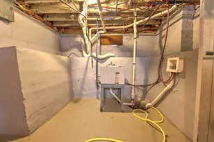 1714 Indiana Ave, La Porte, IN 46350 - Photo 32