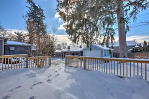 1714 Indiana Ave, La Porte, IN 46350 - Photo 34