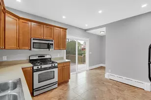 1714 Indiana Ave, La Porte, IN 46350 - Photo 14