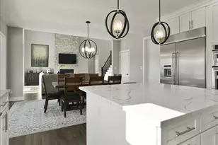 9317 Michigan Dr, Crown Point, IN 46307 - Photo 10