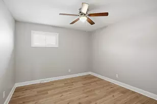 2008 Sir Richard Rd, Schererville, IN 46375 - Photo 14