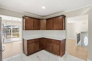 2008 Sir Richard Rd, Schererville, IN 46375 - Photo 12