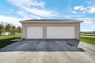 17975 Lincoln Ln, Lowell, IN 46356 - Photo 26