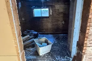 4549 Pennsylvania St, Gary, IN 46409 - Photo 16