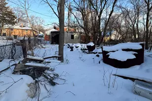 4549 Pennsylvania St, Gary, IN 46409 - Photo 6