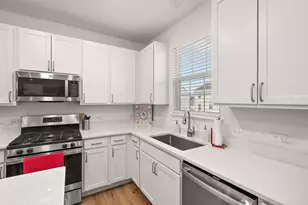 2240 E 110th Ln, Crown Point, IN 46307 - Photo 12