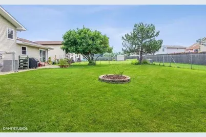 1325 W 75th Place, Merrillville, IN 46410 - Photo 18