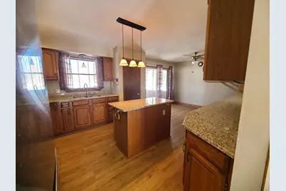 13291 County Rd 700 W, Demotte, IN 46310 - Photo 8