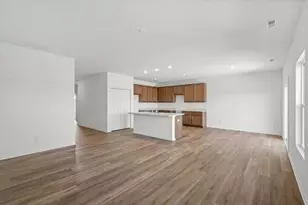 6641 E 103rd Ave, Crown Point, IN 46307 - Photo 2