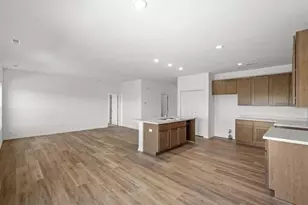 6641 E 103rd Ave, Crown Point, IN 46307 - Photo 4