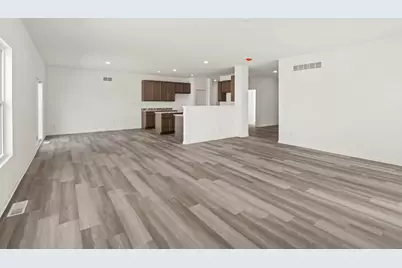 6561 E 103rd Avenue, Crown Point, IN 46307 - Photo 6