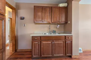 1472 Atlas St Atlas, Hammond, IN 46320 - Photo 4