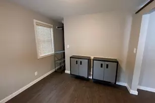 1182 Linwood Ave, Valparaiso, IN 46383 - Photo 10