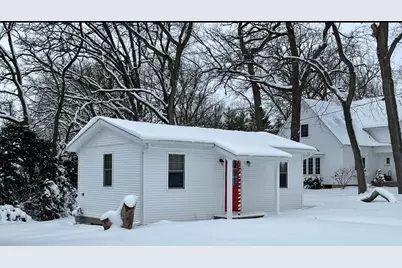 1182 Linwood Avenue, Valparaiso, IN 46383 - Photo 1