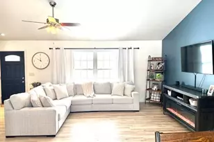 1781 Kelly Ct, Wheatfield, IN 46392 - Photo 8