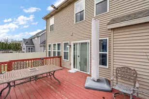 1089 Lakeview Dr, Hobart, IN 46342 - Photo 20