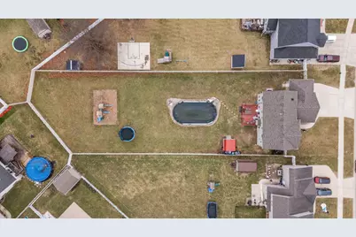 1089 Lakeview Drive, Hobart, IN 46342 - Photo 24