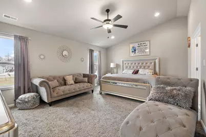 1089 Lakeview Drive, Hobart, IN 46342 - Photo 10