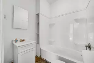 6636 Van Buren Ave, Hammond, IN 46324 - Photo 10