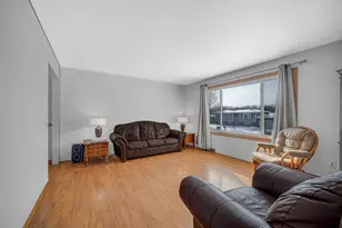 2435 Odell St, Portage, IN 46368 - Photo 4