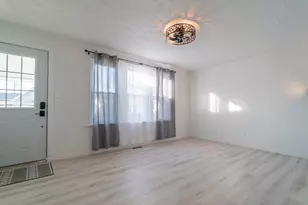 115 N Porter St, Michigan City, IN 46360 - Photo 4