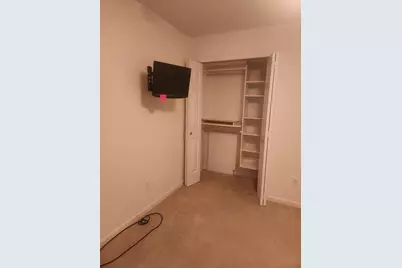 2721 Georgetowne Drive #D1, Highland, IN 46322 - Photo 14