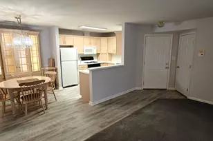 2721 Georgetowne Dr, Highland, IN 46322 - Photo 6