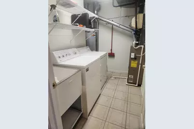 2721 Georgetowne Drive #D1, Highland, IN 46322 - Photo 16