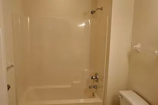 2721 Georgetowne Dr, Highland, IN 46322 - Photo 22