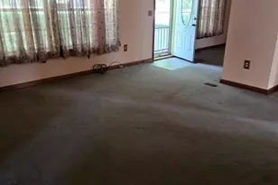 3152 Heavilin Rd, Valparaiso, IN 46385 - Photo 4