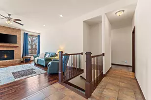 2651 Woodbine Dr, Valparaiso, IN 46383 - Photo 10