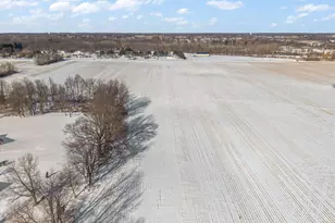 2651 Woodbine Dr, Valparaiso, IN 46383 - Photo 48