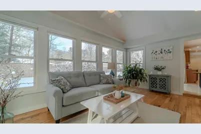 1008 N Roeske Avenue, Michigan City, IN 46360 - Photo 8