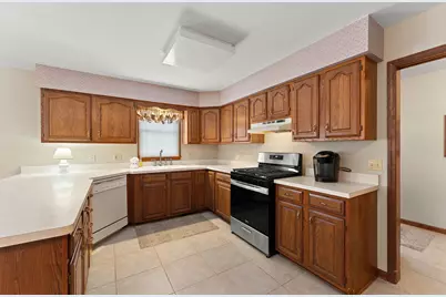 176 Wexford, Valparaiso, IN 46385 - Photo 16