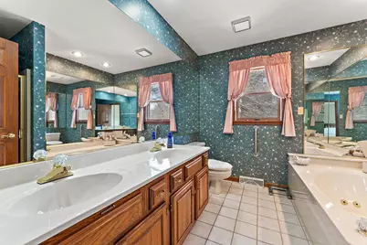 176 Wexford, Valparaiso, IN 46385 - Photo 24