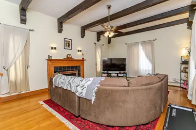 42 Indi Illi Pkwy, Hammond, IN 46324 - Photo 8