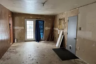 10683 N 253 E, Demotte, IN 46310 - Photo 14