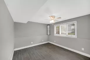 3716 Walsh St, Portage, IN 46368 - Photo 18