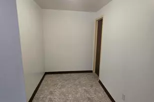 1676 W 13th Ave, Gary, IN 46404 - Photo 10