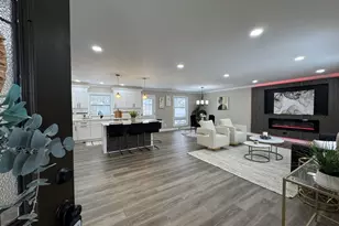 1531 Fran-lin Pkwy, Munster, IN 46321 - Photo 2