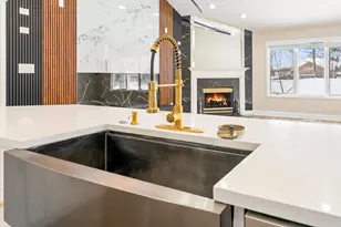 902 Cornwallis Ln, Munster, IN 46321 - Photo 18