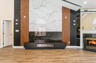 902 Cornwallis Ln, Munster, IN 46321 - Photo 6